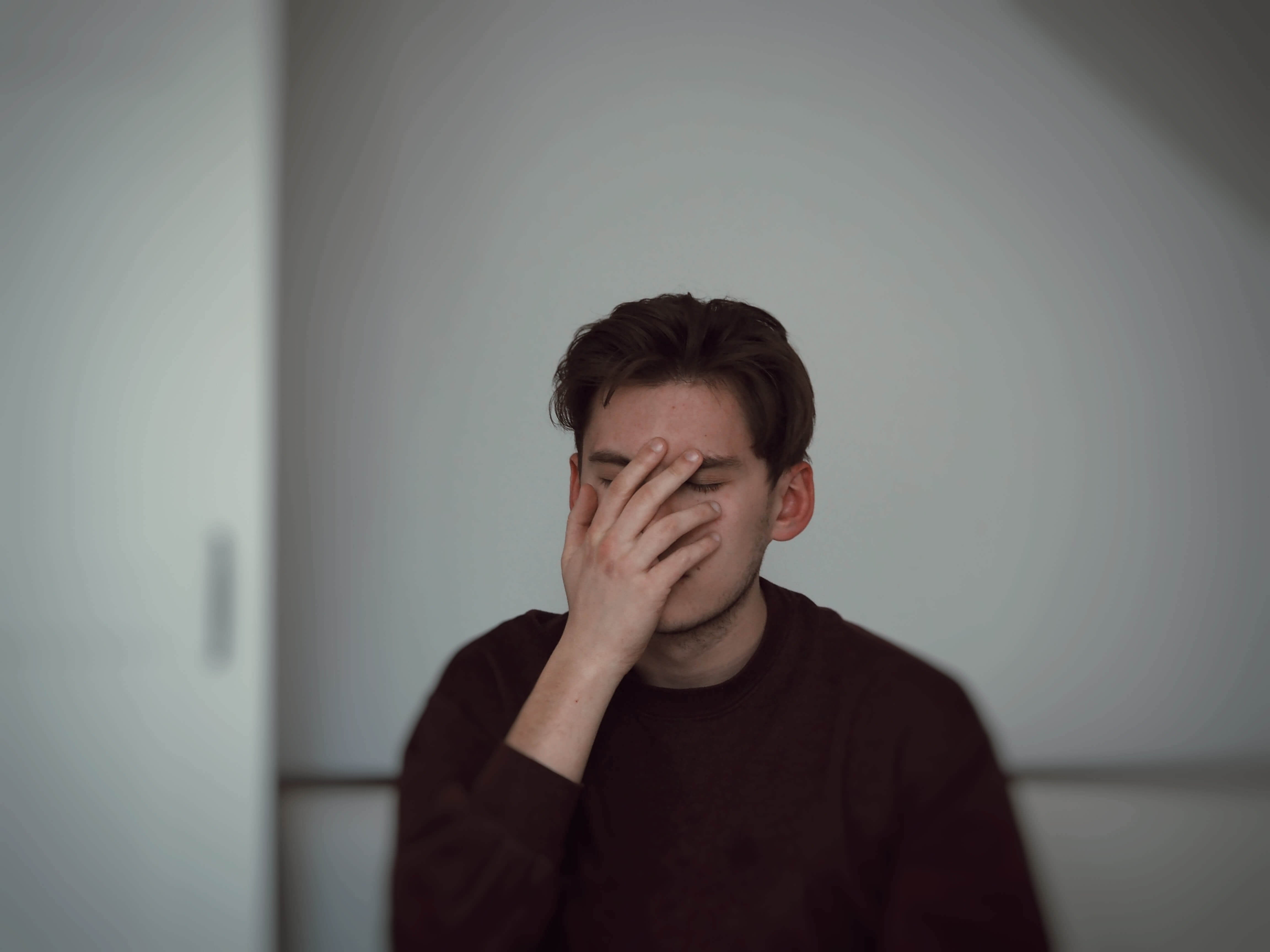 Eye strain Headache, Photo by Adrian Swancar on Unsplash Eye strain Headache, Photo by Adrian Swancar on Unsplash